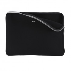 Rucsac Trust Primo Soft Sleeve for 13.3" laptops - black Specifications General Type of bag sleeve Number of compartments 1 Max. laptop size 13.3 " He