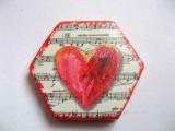 Inima pe portativ muzical &ndash; foarte indragostit &ndash; speranta, magnet frigider 23438