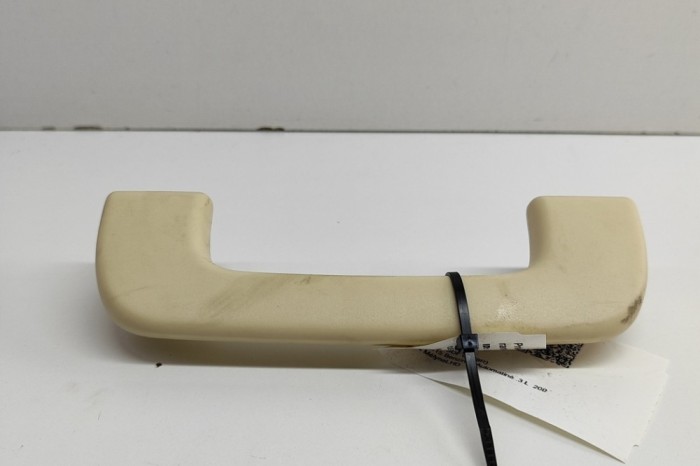 M&acirc;ner plafon st&acirc;nga față AUDI Q5 8R 2015 OEM: 8R0857607H 30716001