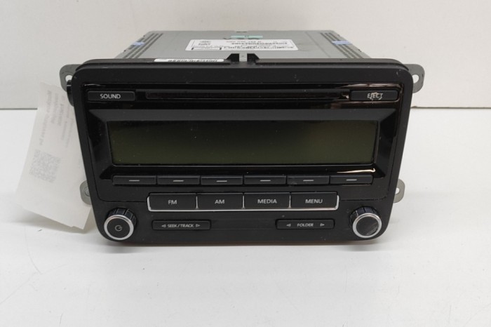 Unitate radio CD VW TIGUAN 5N_ 2013 OEM: 5N0035164D,28352656 29574600