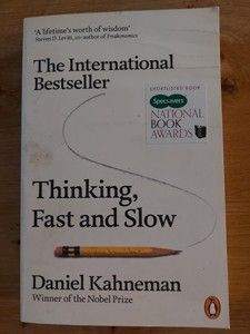 Thinking, Fast and Slow- Daniel Kahneman foto