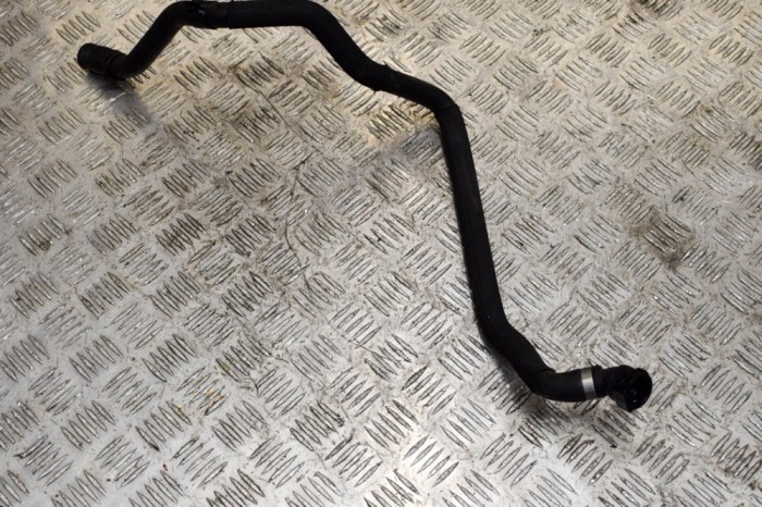 Furtun de lichid de răcire BMW 3 Coupe E92 2009 OEM: 2283594 | 13964063