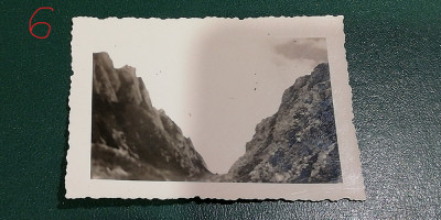 M5 C39 - FOTO - FOTOGRAFIE FOARTE VECHE - la munte - anul 1943 foto