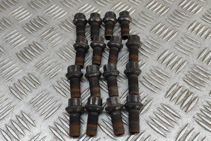 Set prezoane roata MERCEDES-BENZ C Coupe C205 2020 OEM: A0009908307 | 32055108