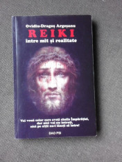 REIKI INTRE MIT SI REALITATE - OVIDIU-DRAGOS ARGESANU foto