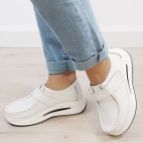 Cumpara ieftin Mocasini albi din piele naturala WKS01 M7