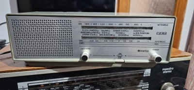 RADIO Minetta MODEL 0101.02 TRANZISTORI PE GERMANIU ANUL 1974 FUNCTIONEAZA MEDII foto