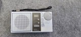 RADIO QUART , FM-AM , FUNCTIONEAZA .