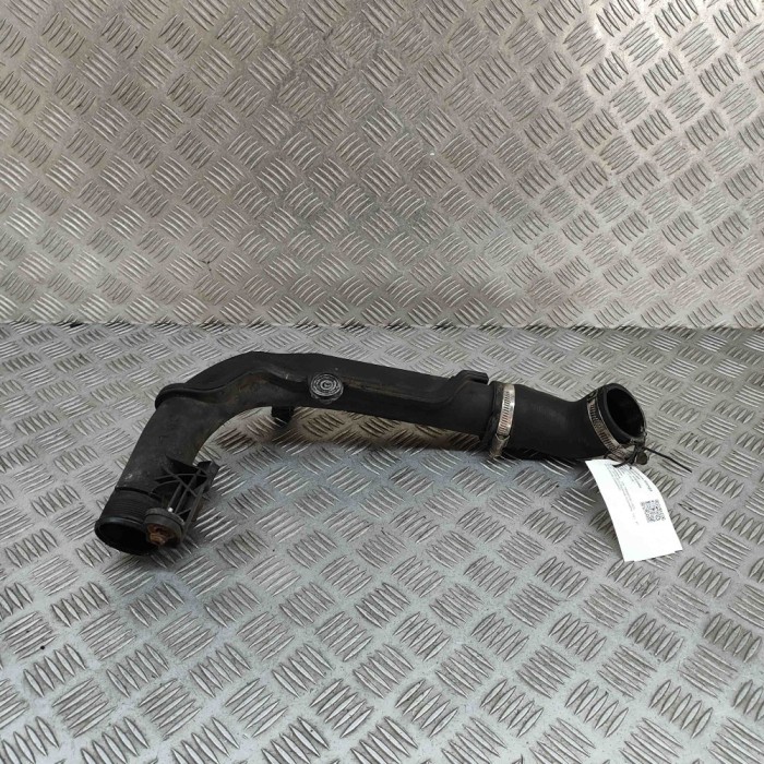 Furtun intercooler VW PASSAT B7 362 2012 OEM: 1K0145838AF,1K0145770AE,03G906051E,0281002977