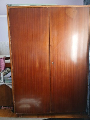 V&amp;Acirc;NDUT mobilă foto