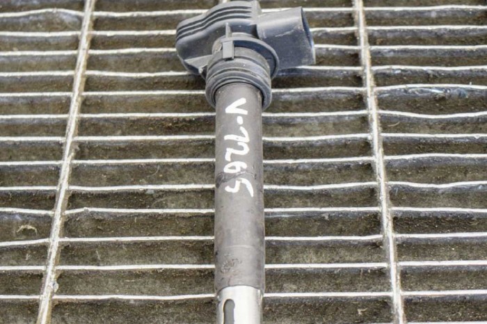 Bobina de inducție de &icirc;naltă tensiune VW SCIROCCO 137, 138 2009 OEM: 0221604109,06H905115 1924878