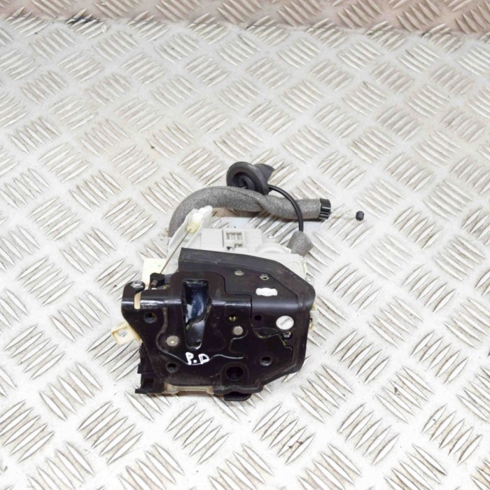 &Icirc;ncuietoare ușă dreapta față AUDI A6 4G2, C7, 4GC 2011 OEM: 8J1837016C 20666499