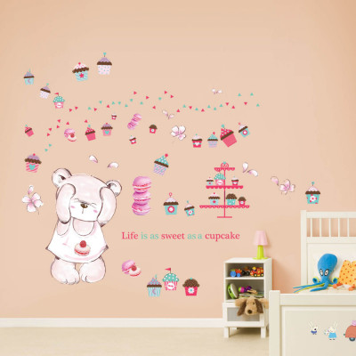 Life is a sweet cupcake and Macaron Bear Internal Nursery foto