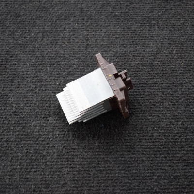 Rezistența aeroterma KIA CEE\&amp;#039;D SW ED 2009 OEM: B13 1403825 foto