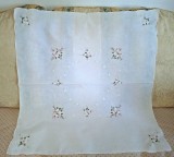 Fata de masa Vintage din bumbac cu broderie florala- Floricele roz
