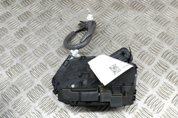 &Icirc;ncuietoare ușă st&acirc;nga față SKODA KAROQ NU7 2020 OEM: 5TC837015B | 22345093