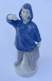 Figurină de COLECTIE din porțelan fin german WAGNER &amp; APEL pescar cu plasa, Statuete
