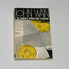 O iarna printre coline - John Wain