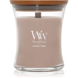 Woodwick Patchouli Cr&eacute;me lum&acirc;nare parfumată cu fitil din lemn 275 g