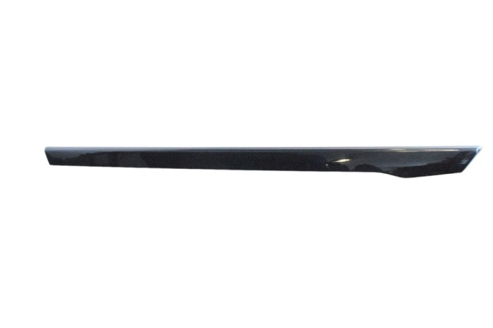 Ornament panou ușă st&acirc;nga spate TESLA MODEL X 2020 OEM: 1035826-00,1035826-22-B 24821105