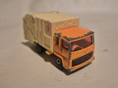 Refuse Truck - Matchbox foto