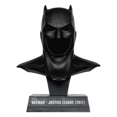 Batman DC Direct Mini Replica 1/3 Batman Cowl (Justice League Tactical Suit) 19 cm foto
