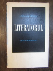 LITERATORUL - STUDIU MONOGRAFIC de ADRIANA ILIESCU