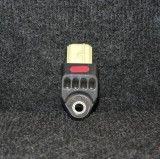 Senzor de impact st&acirc;nga față TOYOTA YARIS _P13_ 2013 OEM: 89831-52080 1557550
