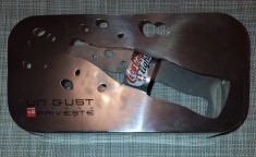 SUPORT PENTRU LUM&Acirc;NĂRI DIN INOX - COCA-COLA