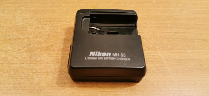 Incarcator Nikon MH-53 8.4V 0.6A #A324RON