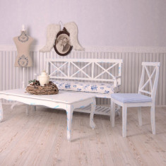 Masa din lemn masiv alb cu picatele albastre DAC008