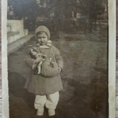 Fetita cu papusa// foto tip CP 1937