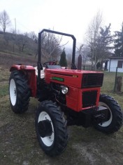 Tractor UNIVERSAL 445 DTC