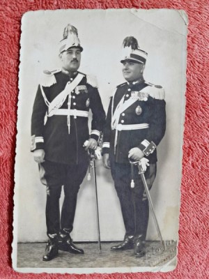 Fotografie tip carte postala, 2 generali, unul Generalul Balanescu, perioada celui de-al doilea razboi mondial foto