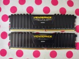 Memorie Corsair Vengeance LPX Black 16GB DDR4 3200MHz Desktop.