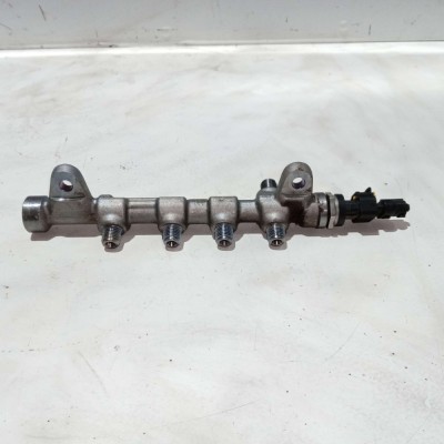 Rampa injectoare ALFA ROMEO FIAT LANCIA OPEL foto