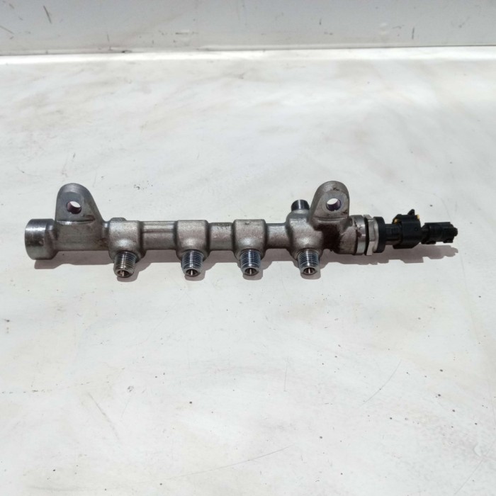 Rampa injectoare ALFA ROMEO FIAT LANCIA OPEL