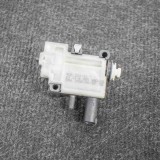 &Icirc;ncuietoare capac rezervor BMW 3 Touring E91 2008 OEM: 6985880 10599907