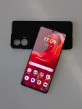 Cumpara ieftin MOTOROLA Moto G85 5G 256GB Stocare, 8GB RAM + 2GB Ram Boost + Folie + Husa + Cablu 50megapixeli 5000mAh baterie Android 16
