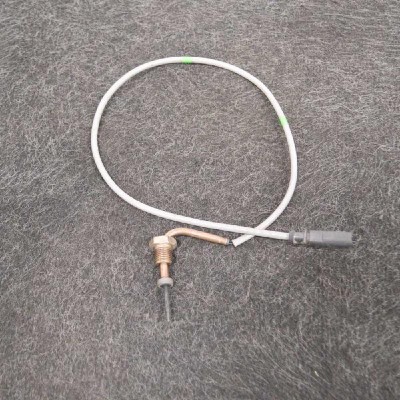 Senzor de temperatură VW PASSAT Variant B8 3G5 2015 OEM: 04L906088EA foto