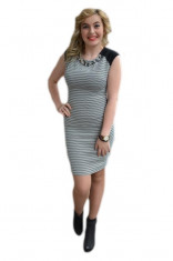 Rochie in tendinte model casual, alb-negru, cu design de colier foto