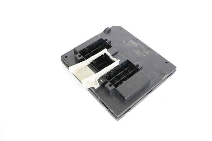 Modul de confort VW GOLF VII 5G1, BQ1, BE1, BE2 2015 OEM: 8Q0937084AR 10849597