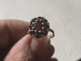 Inel vintage argint cu granate