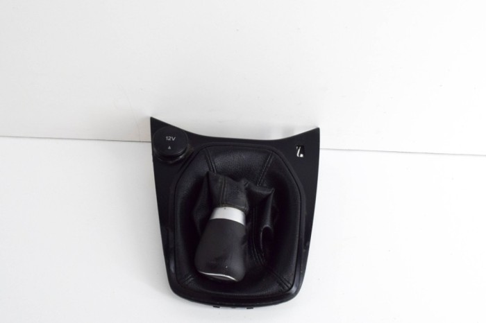 Nuca schimbător de viteze FORD FIESTA VII 2023 OEM: H1BB-A044H82-CW 20403672