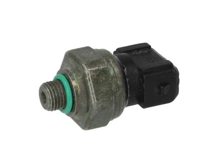 Comutator presiune, aer conditionat VOLVO V40 Combi (VW) (1995 - 2004) THERMOTEC KTT130030