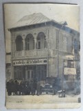 &quot;La Oituz&quot; Bodega Restaurant Constantin Goaga Piatra Neamt fotografie cca 1930