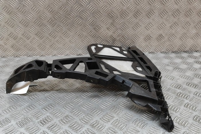 Suport bara de protecție dreapta spate MERCEDES-BENZ M W166 2011 OEM: A1668851821 27954133