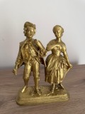 Statuetă vintage cuplu galant, metal auriu, stil Rococo Louis XV, 21 &times; 15 cm