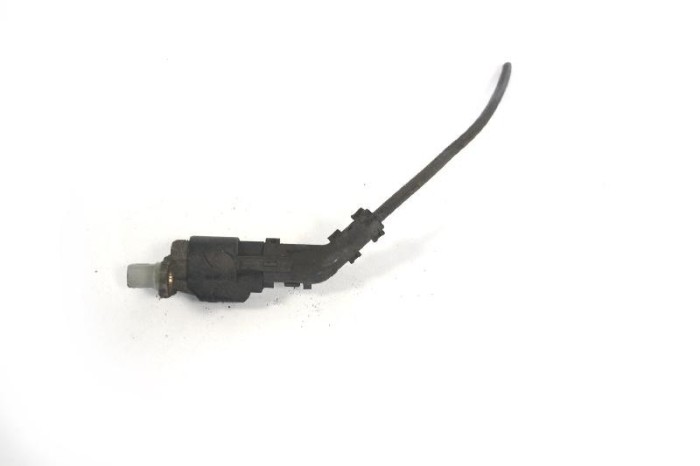 Senzor ABS dreapta față VOLVO XC60 2016 OEM: 6G9N-2B372-D0 4201956