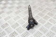 Injector de combustibil LAND ROVER RANGE ROVER EVOQUE L538 2015 OEM: G4D3-9K546-AA,445110654 11777686